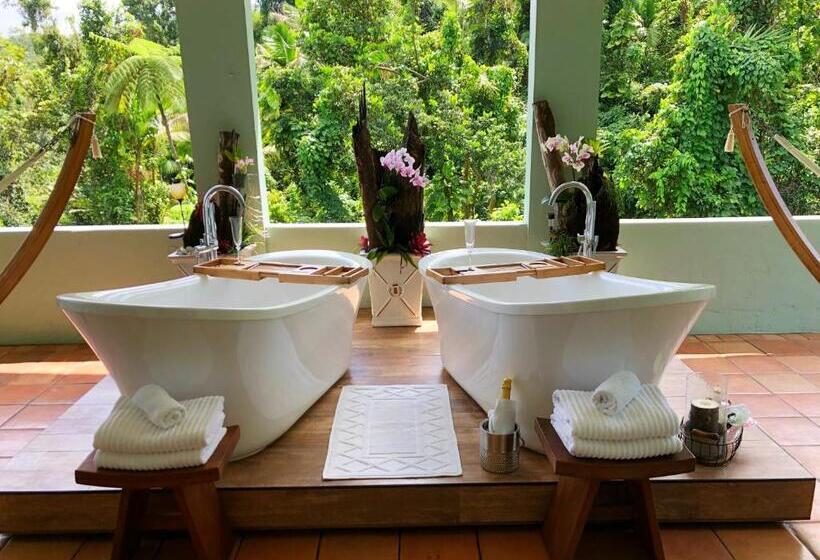 سوئیت پرزیدنت, El Yunque Rainforest Inn