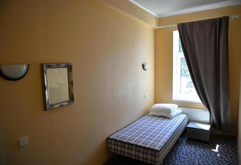 اتاق استاندارد یک نفره, Hostel31