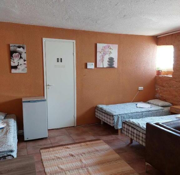 패밀리 룸, Hostel31