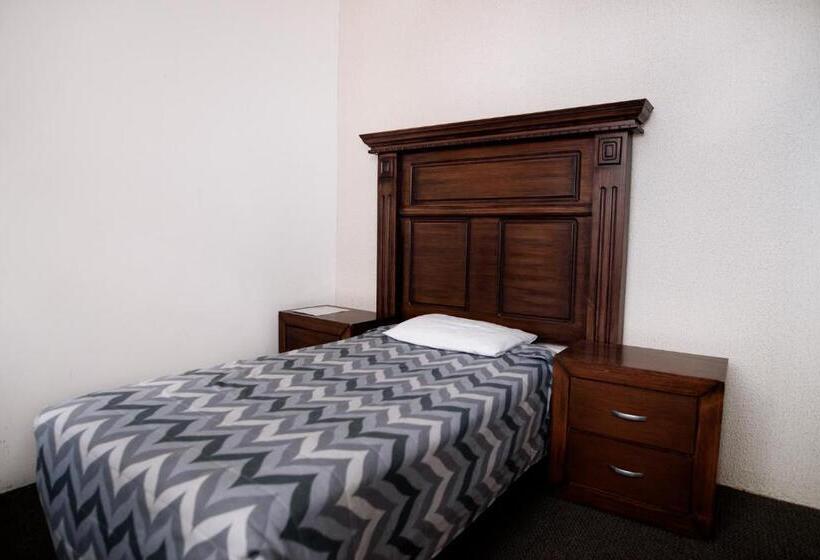 חדר סטנדרט יחיד, María Elena