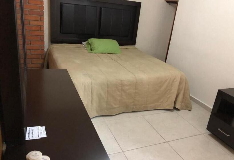 חדר סופריור עם מיטת קינג, María Elena