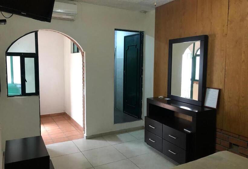 חדר סופריור עם מיטת קינג, María Elena