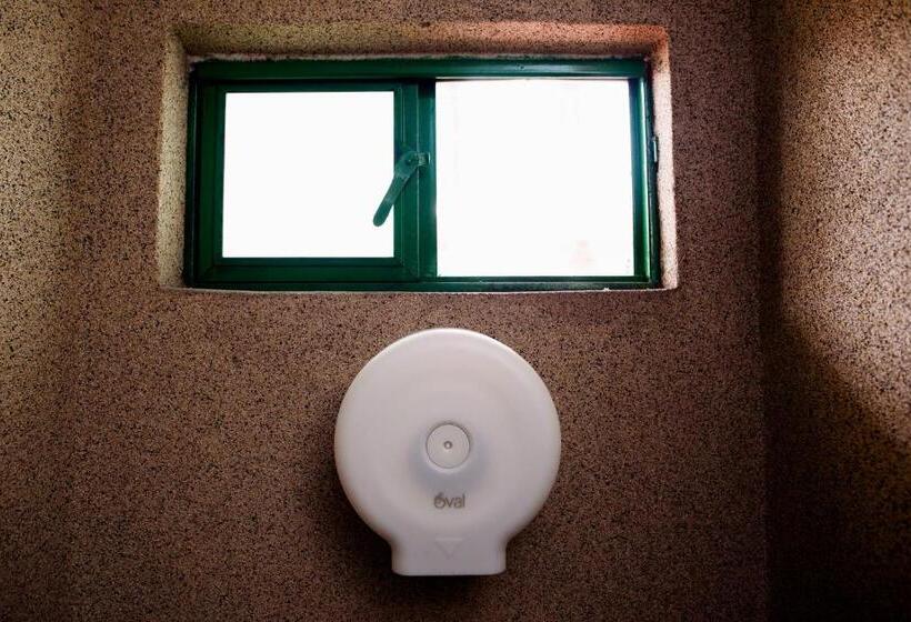 חדר סטנדרט יחיד, María Elena