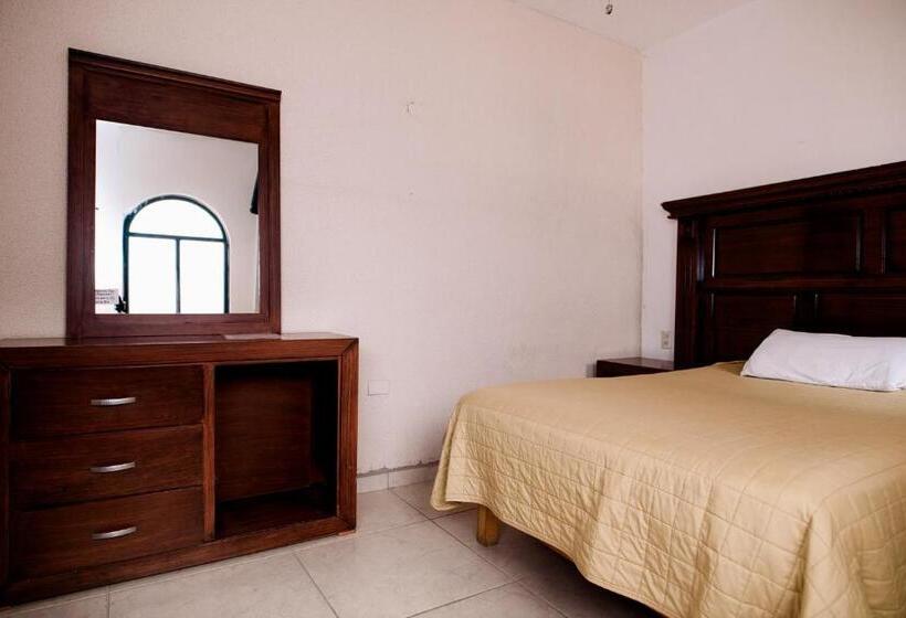 חדר סטנדרט יחיד, María Elena