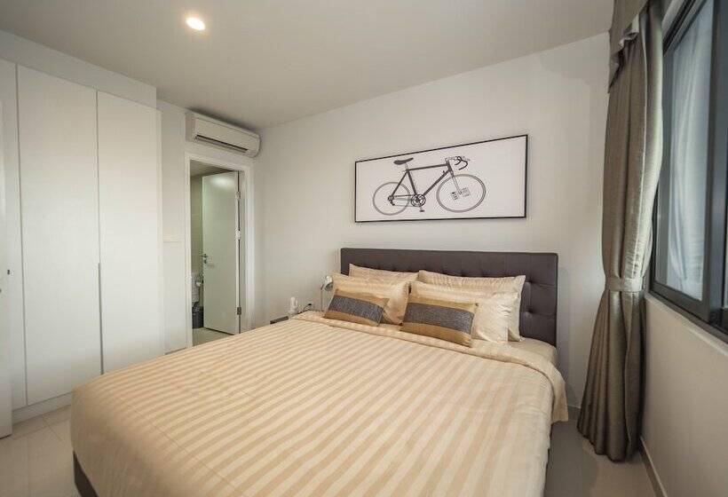 דירת שני חדרים, The Bridge Club