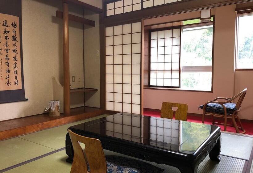 غرفة قياسية ثلاثية حمام مشترك, Iwamuro Slow Hostel