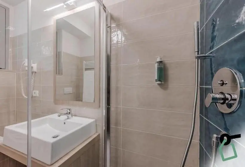 テラス付き１ベッドルームアパートメント, Hotiday Apartment Desenzano