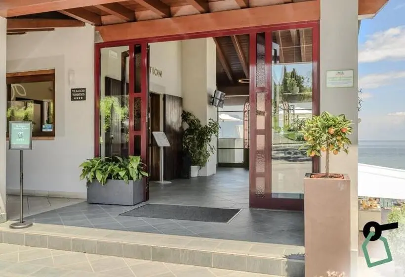テラス付き１ベッドルームアパートメント, Hotiday Apartment Desenzano