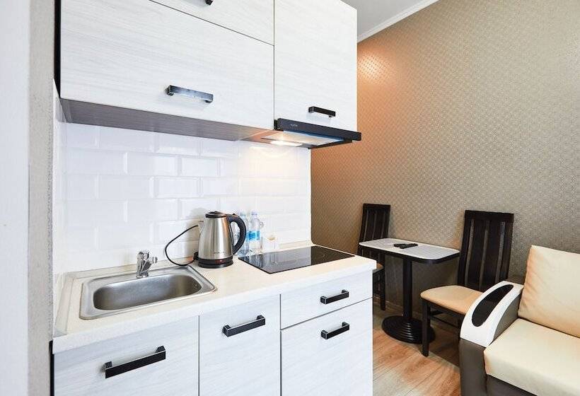 سوییت, Antares Apart