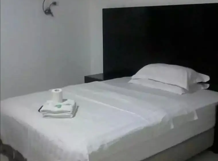 Perhehuone, Asia Novo Boutique Hotel   Roxas