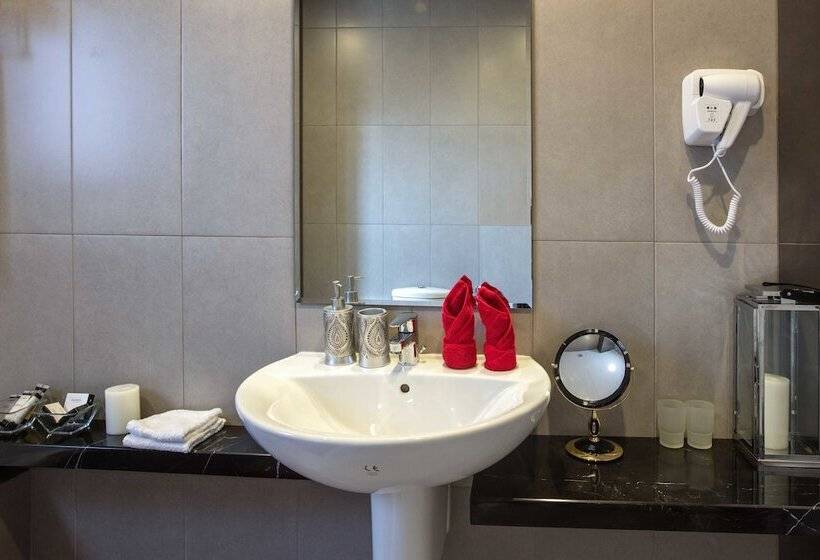 استودیوی استاندارد, Loumage Suites And Spa