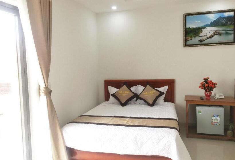 اتاق سوپریور با چشمانداز شهر, Phu Tien