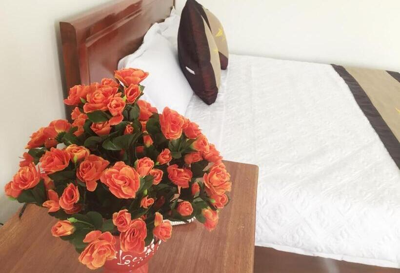 اتاق سوپریور با چشمانداز شهر, Phu Tien