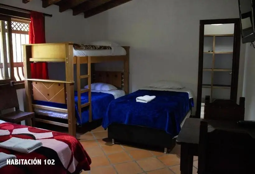 スタンダードトリプルルーム, Guatapé Country House