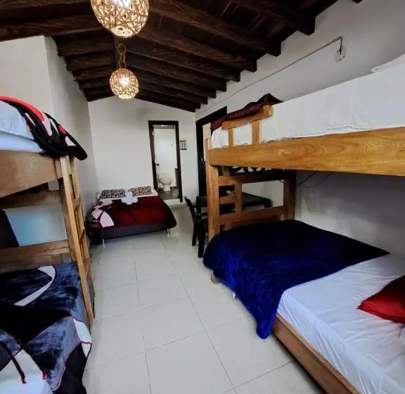 ファミリールーム, Guatapé Country House