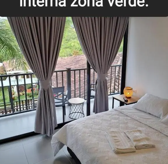 バルコニー付きデラックスルーム, Guatapé Country House