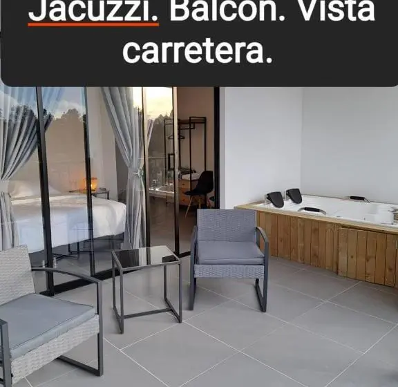 デラックススイート, Guatapé Country House