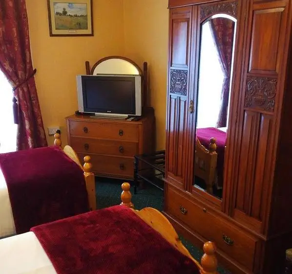 バス共有のスタンダードルーム, Inishross House