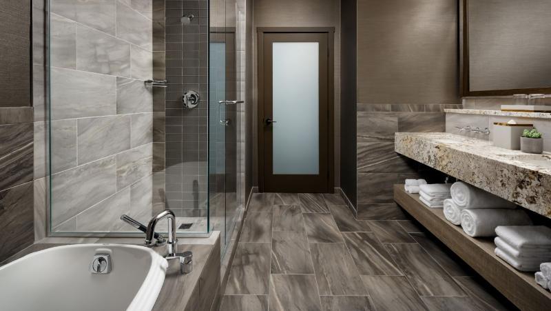 带皇后床的套间, The Josie Hotel, Autograph Collection