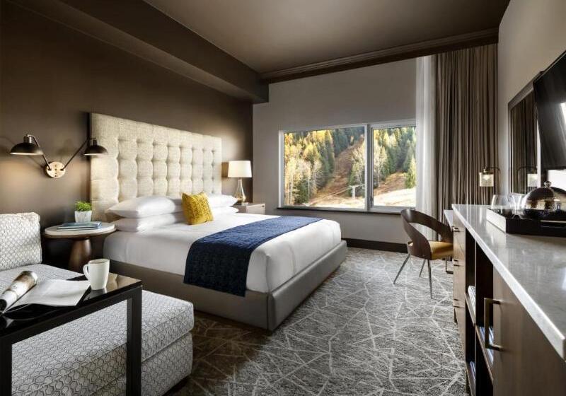 带大床的标准间, The Josie Hotel, Autograph Collection