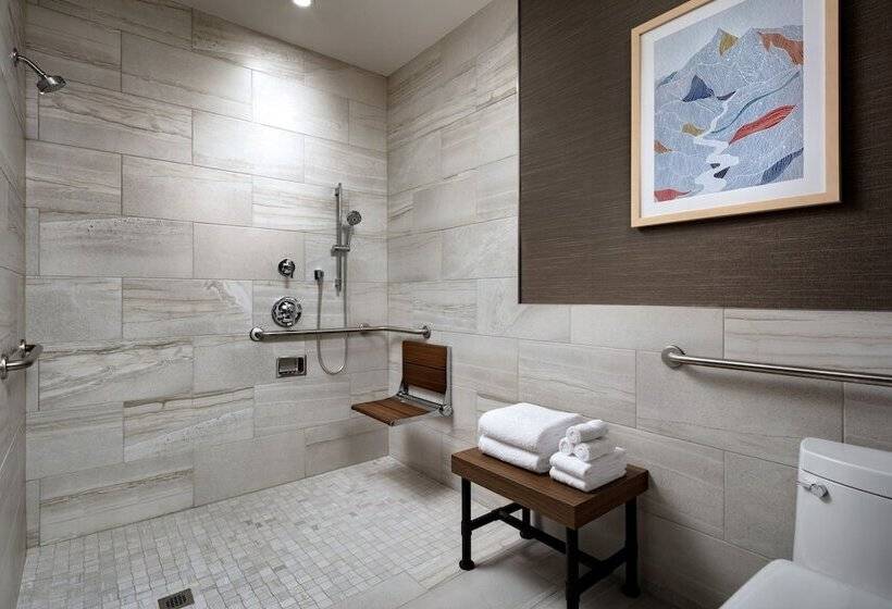 带2个双人床的标准工作室, The Josie Hotel, Autograph Collection