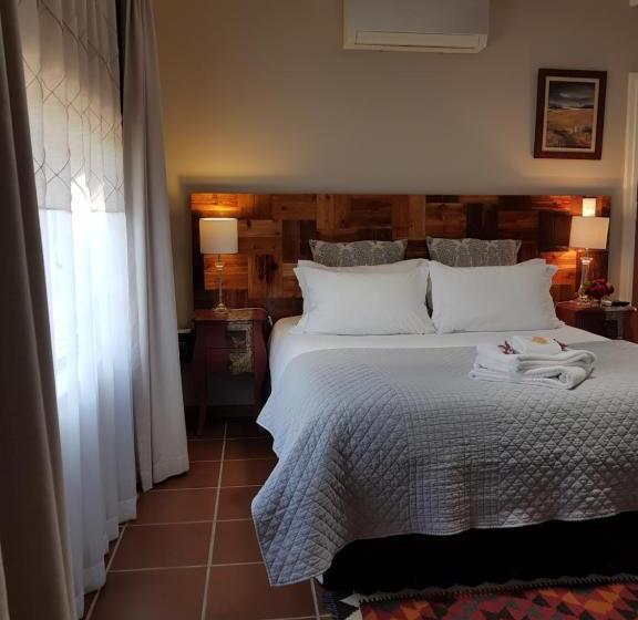 غرفة قياسية مطلّة علي الحديقة, 36 On Boom B&b