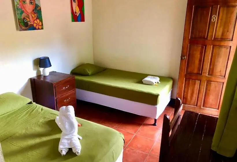 スタンダードトリプルルーム, Casa Lula León Hostal