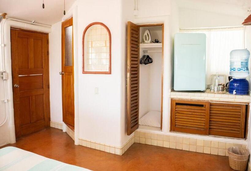 オーシャンビュースタンダードルームバルコニー付き, Sayulita Central