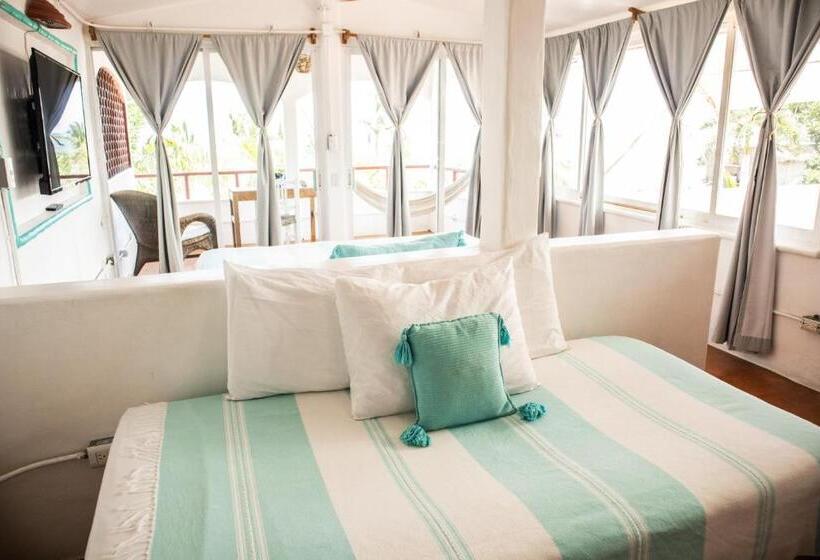 غرفة قياسية مطلّة علي البحر مزوَّدة بشُرفة, Sayulita Central