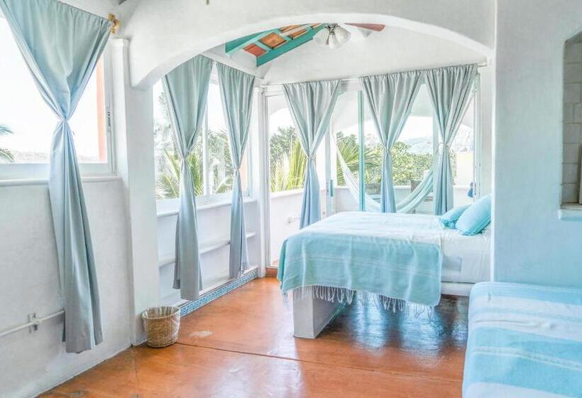 غرفة قياسية مزوَّدة بشُرفة, Sayulita Central