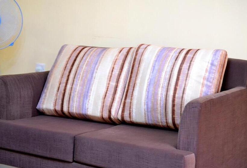 استودیوی استاندارد, Delta Suites