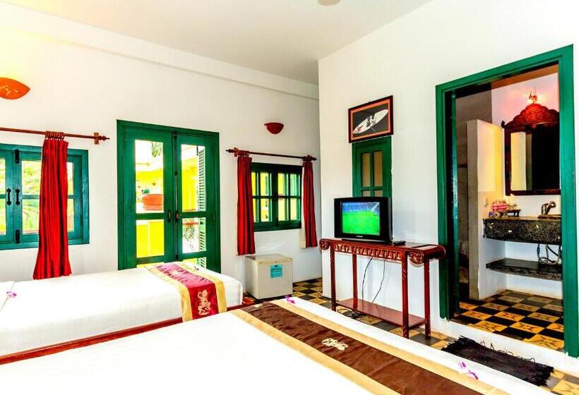 اتاق لوکس, Golden Banana Residence