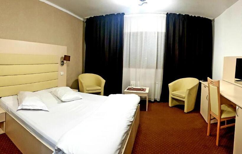 豪华房间, Mbi Travel Inn