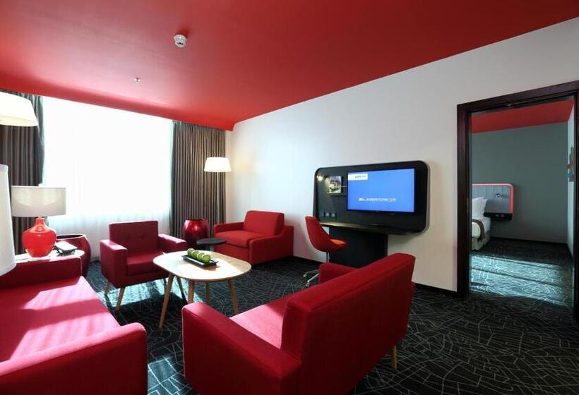 スイート, Park Inn By Radisson Najran