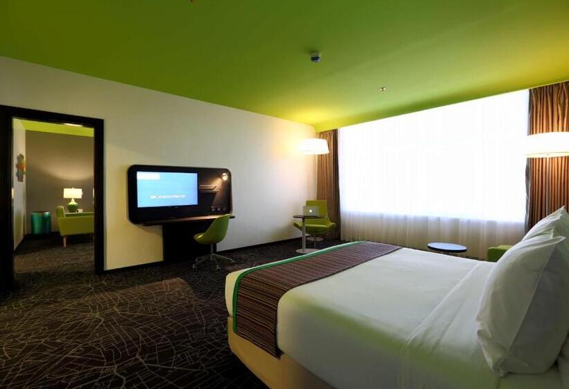 スイート, Park Inn By Radisson Najran