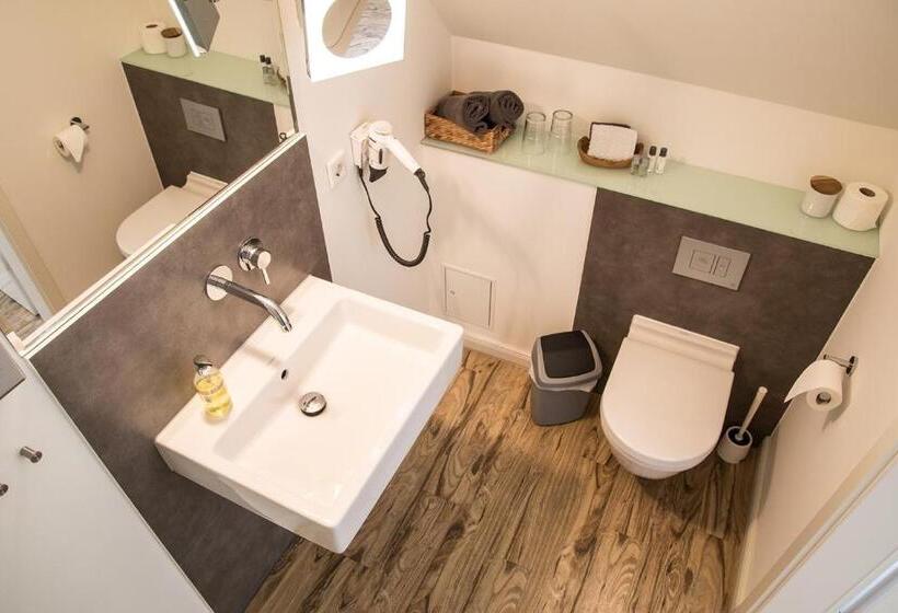 コンフォートルーム, Weilerhof