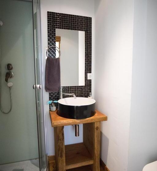 豪华房间, Modern & Recycled Guest House