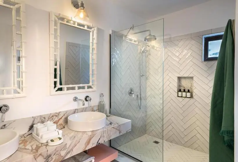 اتاق لوکس با چشم‌انداز دریا, La Maison D Eté Hotel By Newmark