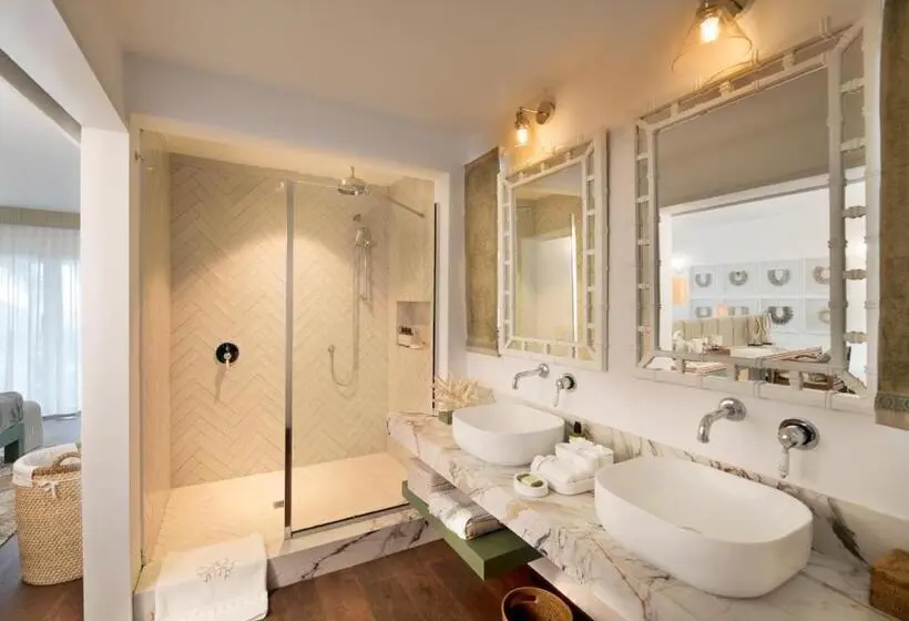 اتاق سوپریور, La Maison D Eté Hotel By Newmark