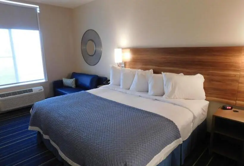 キングサイズベッドのスタンダードルーム, Days Inn & Suites By Wyndham Kearney Ne