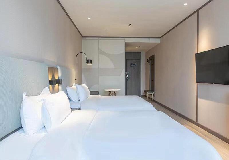 장애인용 디럭스룸, Days Inn & Suites By Wyndham Kearney Ne