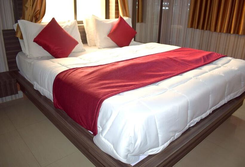 اتاق لوکس, The Sky Comfort Hotel The Heaven, Dwarka