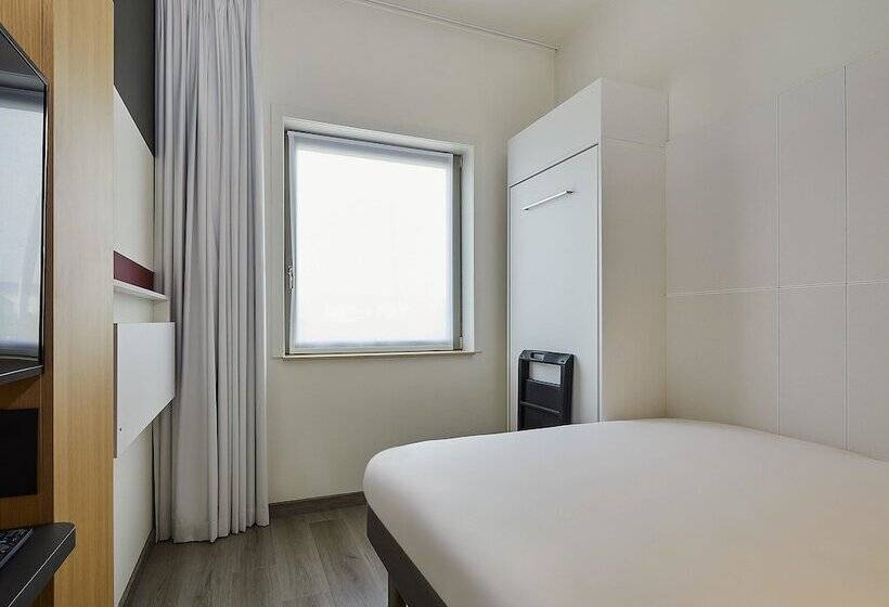 Номер Стандарт, Ibis Budget Oostende Airport