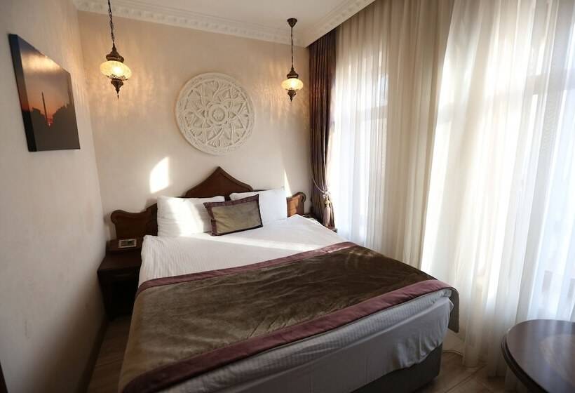 اتاق استاندارد یک نفره, Kaya Ninova