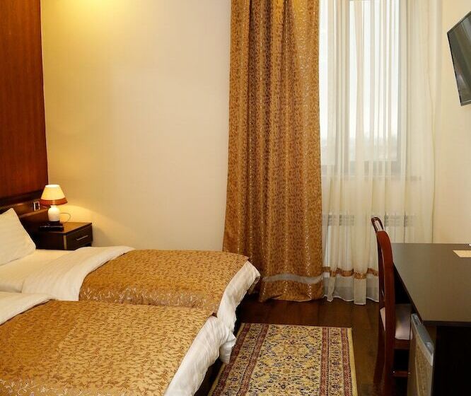 اتاق استاندارد, Tomu S