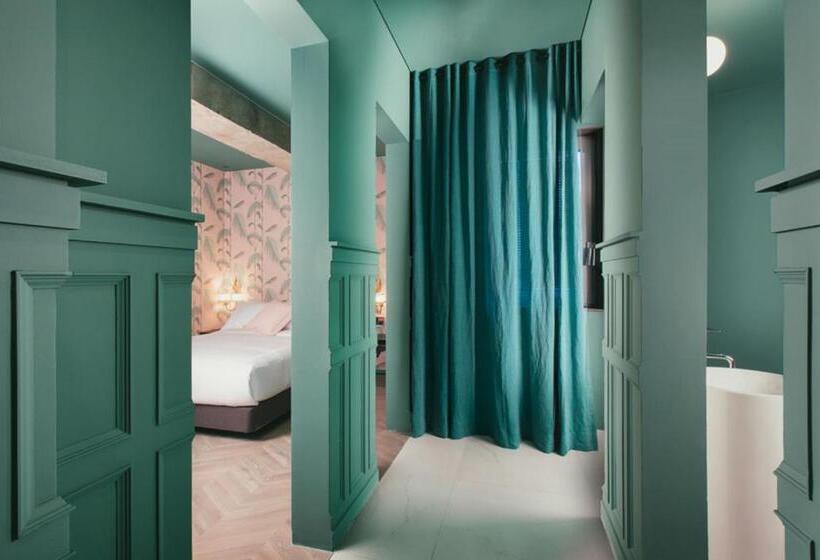 スイート, Oia Hotel Dadaepo