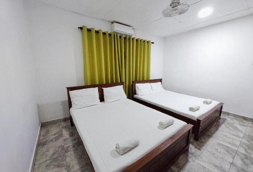 スタンダードルーム, Hostel Katunayake At Colombo Airport Transit