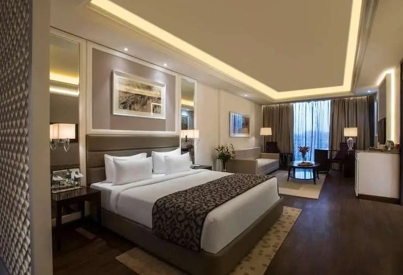 ジュニアスイート, Singhania Sarovar Portico