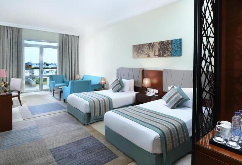 اتاق استاندارد با چشمانداز دریاچه, Tolip El Forsan