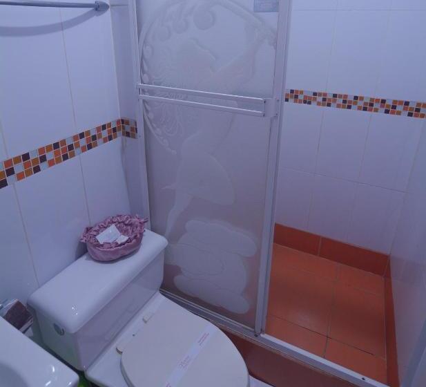 غرفة قياسية, Victoria Suites